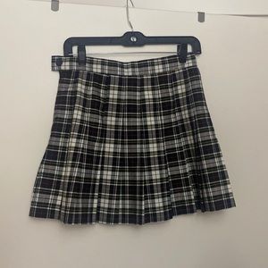 American apparel check plaid skirt size M
